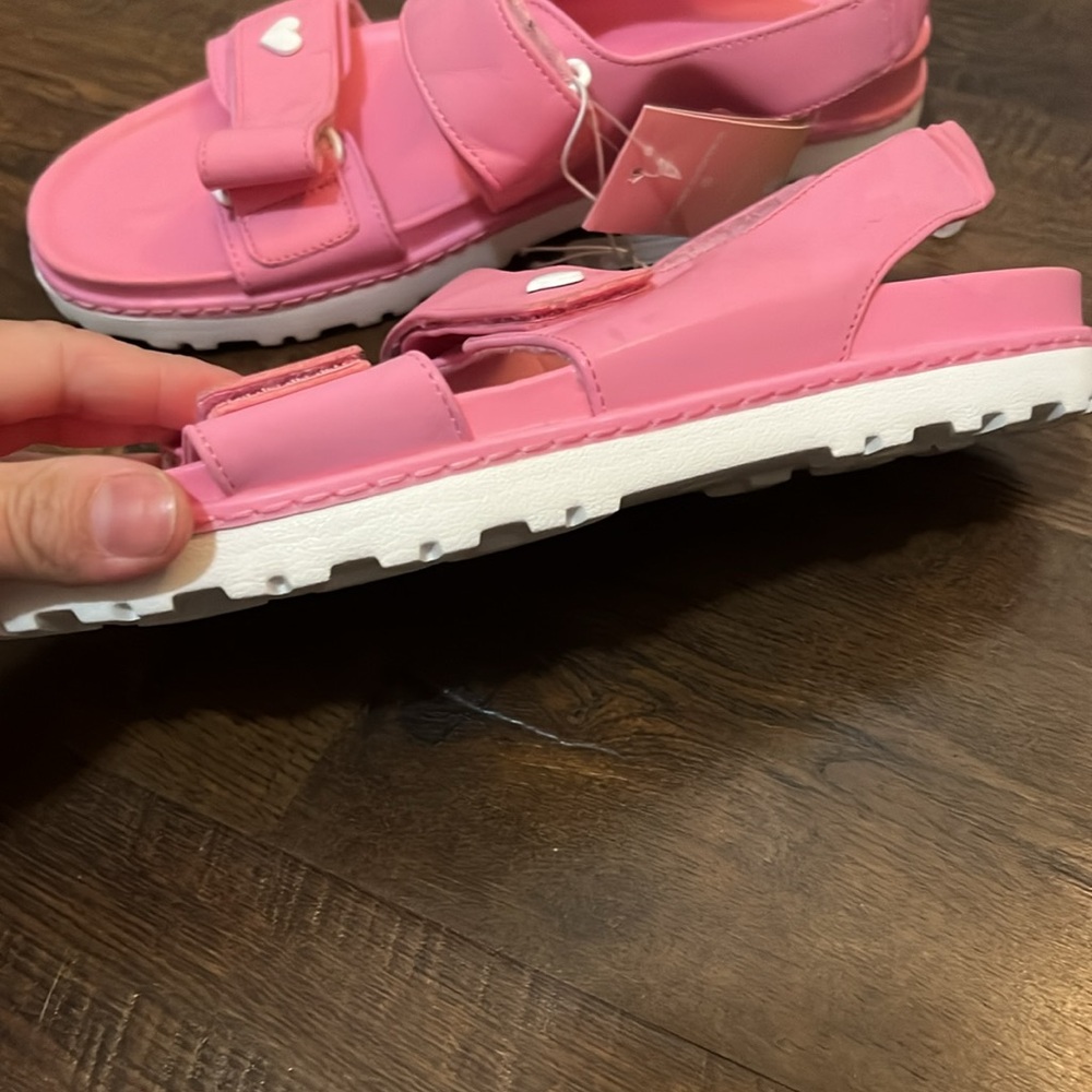 Sandals - Picture 6 of 8